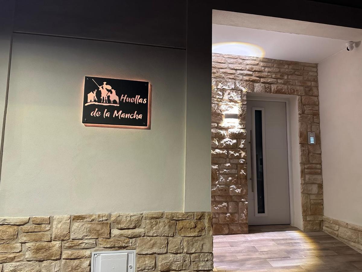 Huellas De La Mancha Burguillos de Toledo Εξωτερικό φωτογραφία
